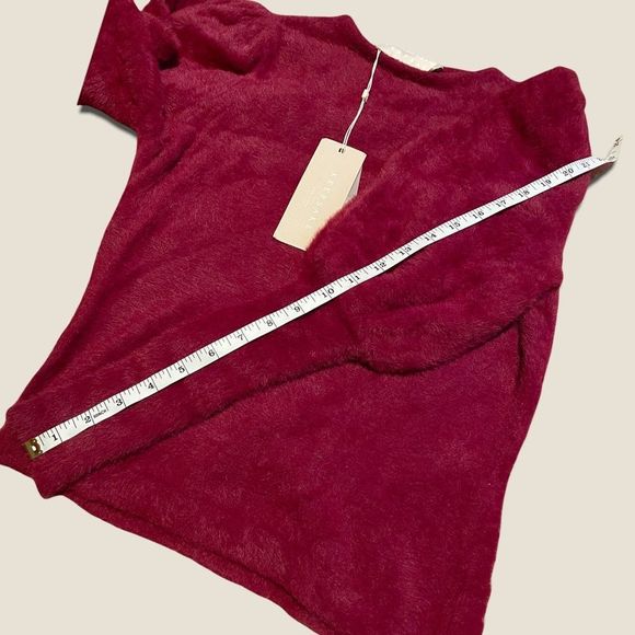 Keepsake the Label - Fuzzy Ruby Cheerful Sweater with Puff Sleeves - size L - Picture 10 of 14